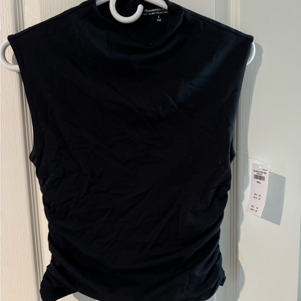 Black Sleeveless Top